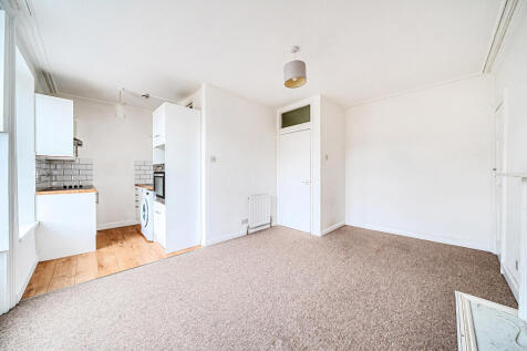 Kitchen/Sitting Room