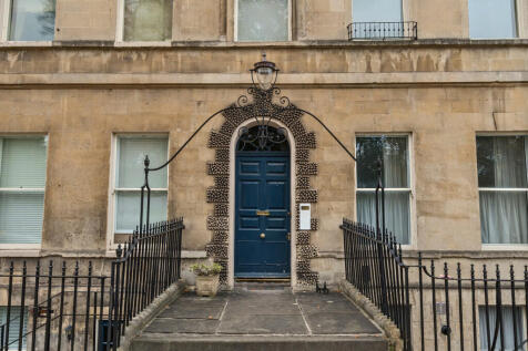 Front Aspect Feature