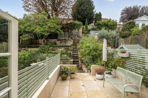 1361505-7-68e01fa...