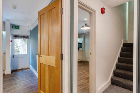 1382535-14-691b18...