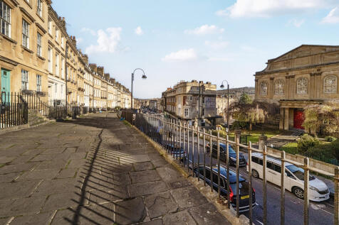 1382535-3-691b175...