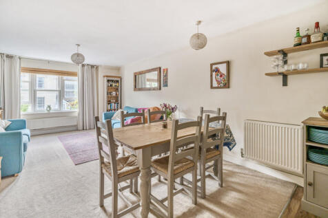 1360011-12-68deb7...