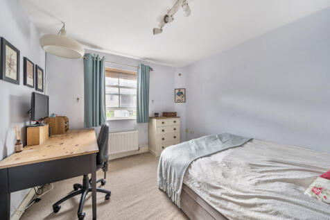 1360011-16-68deb7...