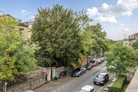 1360011-13-68deb7...