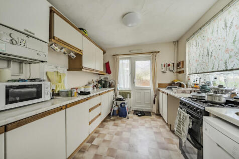 1368889-17-68f61f...