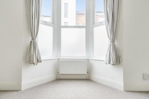 1362921-4-68f2783...