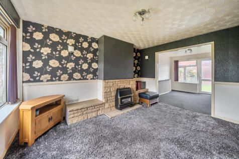 1370453-9-68f0cb0...