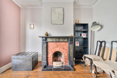 1328431-8-6880932...