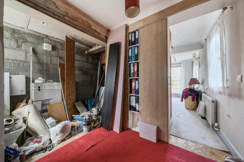 1304047-17-683ef5...