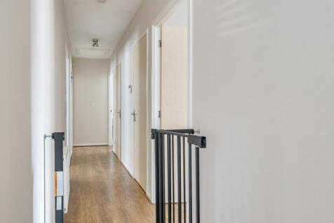 1372083-14-68fa51...