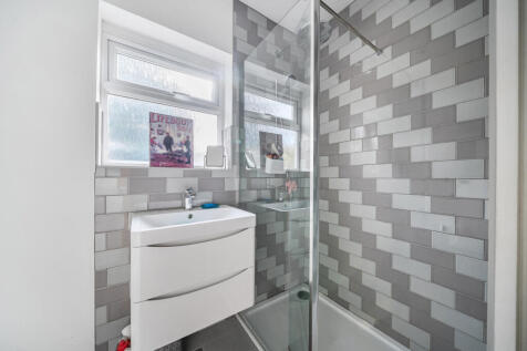 1372844-9-68ff6e5...