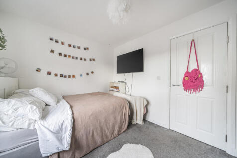 1373855-12-69023b...