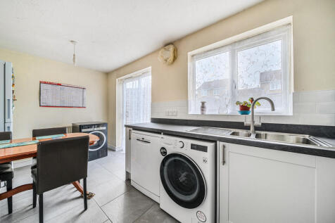 1374930-5-69088a7...