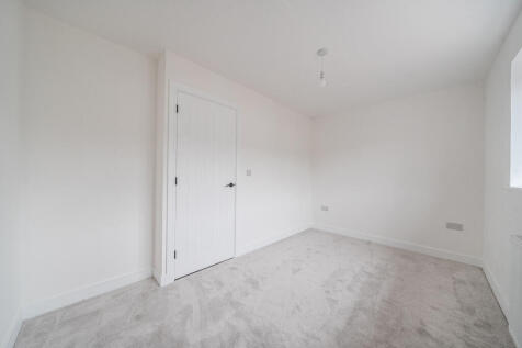 1381378-7-69170bc...