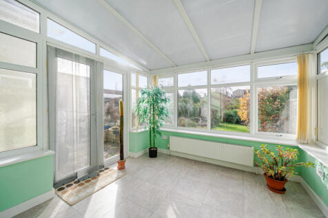 1384905-21-692457...