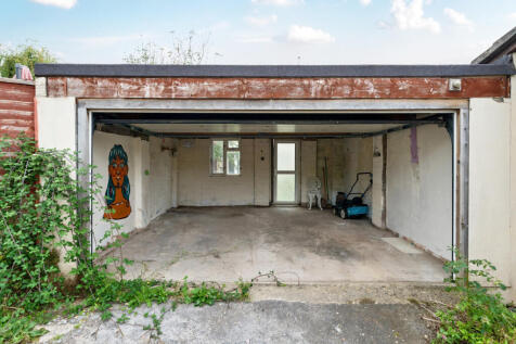 1364874-5-68e9046...