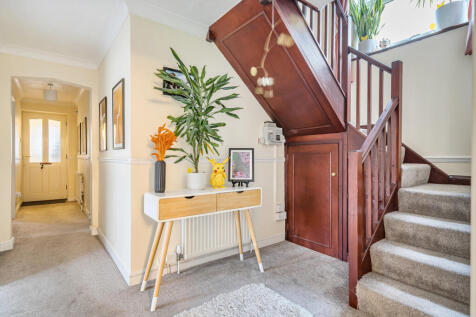 1373307-11-690e1e...