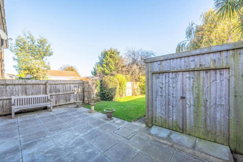 1381833-1-691b2a5...