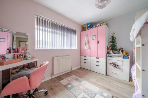 1383014-19-692493...