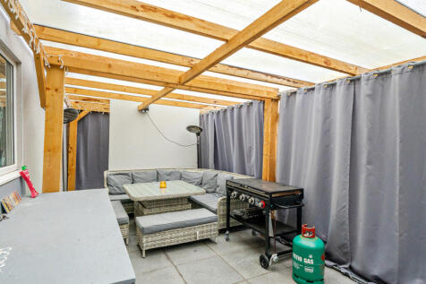 1383014-8-69247e5...