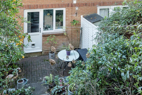 1384549-4-6925cf0...