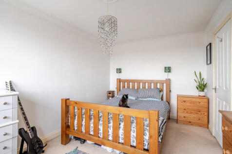 1383997-7-692708e...