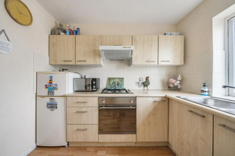 1364856-10-68ecc8...