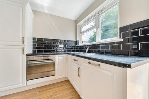 1327956-6-687e2bd...