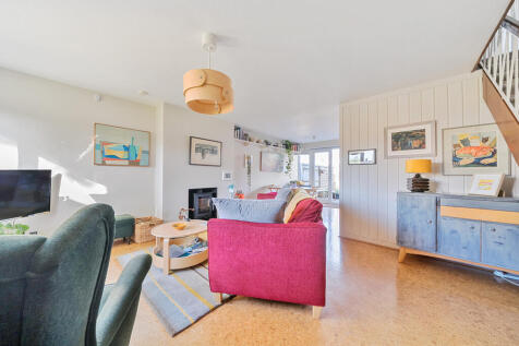 1373316-15-68ff50...