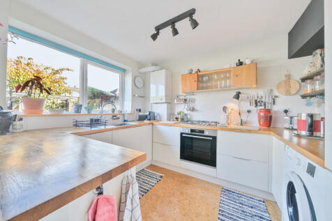 1373316-12-68ff4f...