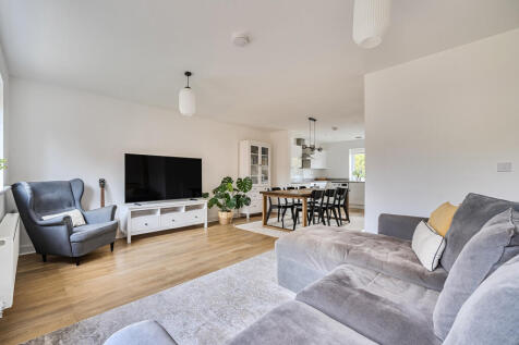 1374658-7-6903951...