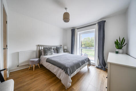 1374658-3-6903950...