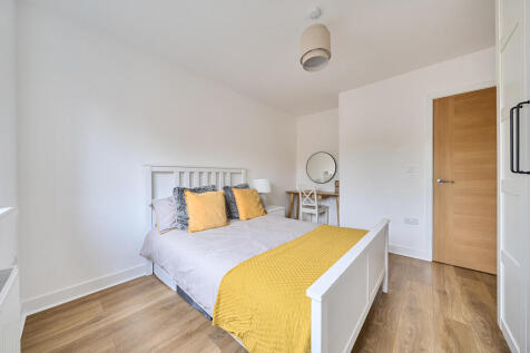 1374658-5-6903950...