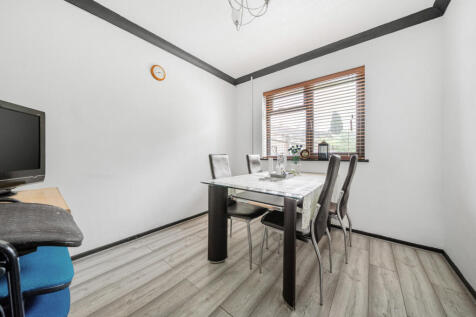 1372274-8-690236e...