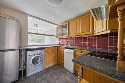 1376299-15-690b3d...