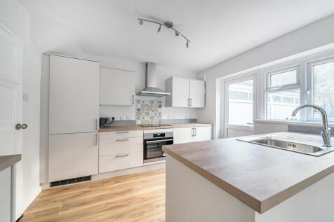 1382548-10-691da0...