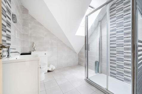 En-Suite Master