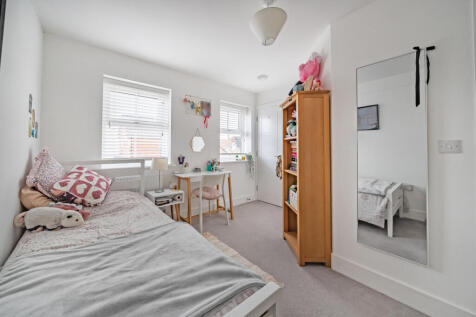 1369583-12-68f0b3...