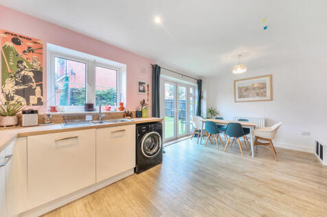 1364423-9-68ef823...