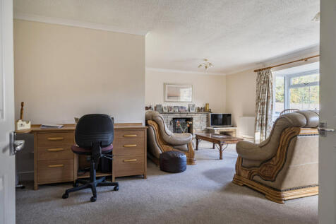 1375066-9-690f226...