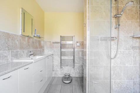 1375066-21-690f23...