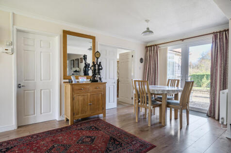 1375066-14-690f22...