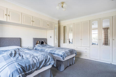 1375066-17-690f22...