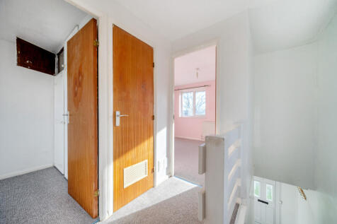 1384928-15-6926f4...