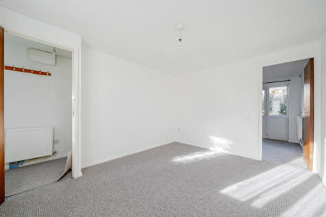 1384928-12-6926f3...