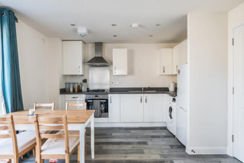 1383264-11-692040...