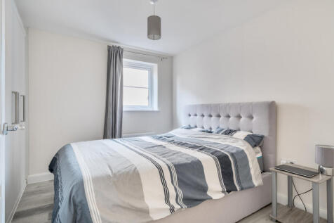 1383264-19-692043...