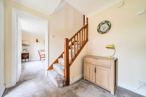 1370001-8-68efc6f...