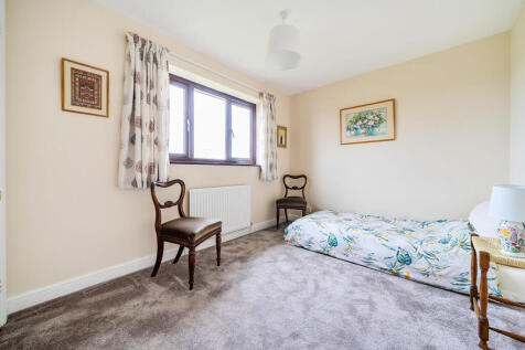 1370001-19-68efcf...