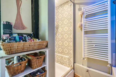 1340433-19-689b6e...